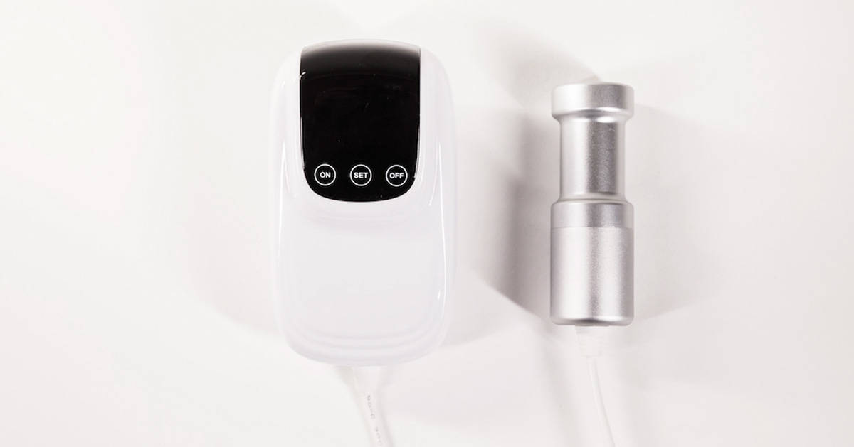 弾ける泡で汚れを落とす！超小型＆超音波洗浄クリーナー『Sonic Soak』