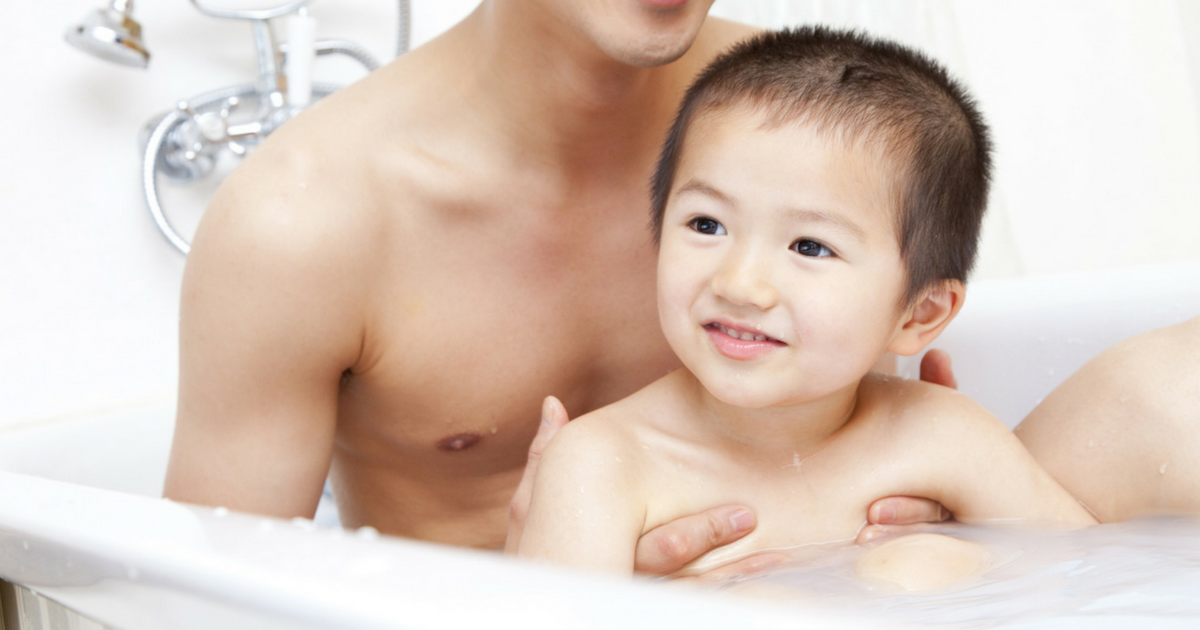 パパと子どもの楽しいお風呂時間！「浴育」の効果と楽しみ方