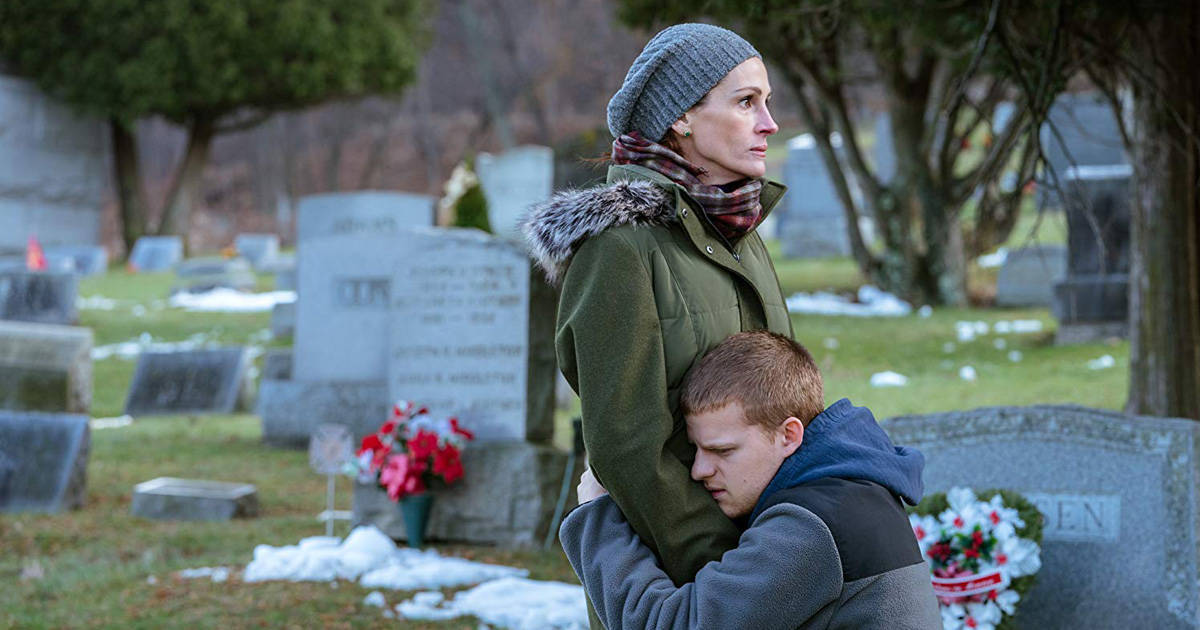 『ベン・イズ・バック』 | どんな時でも子どもを信じて味方になれるのは親だけ