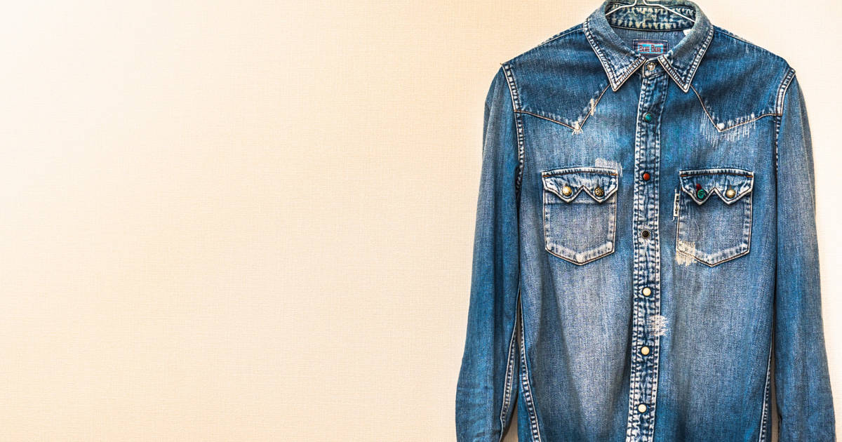 洗濯で色移りしてもあきらめないで！染まった服を復活させる方法