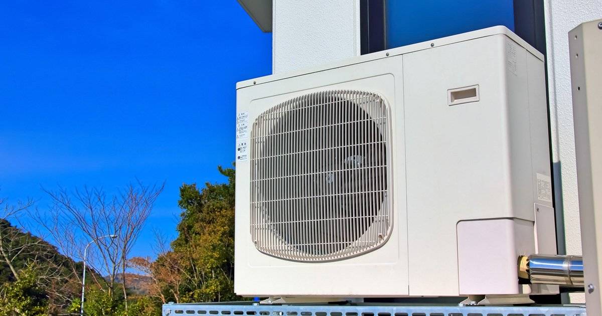 エアコンの効きを良くする秘密は「室外機」にあり！普段からやっておきたい家庭での室外機のケア方法