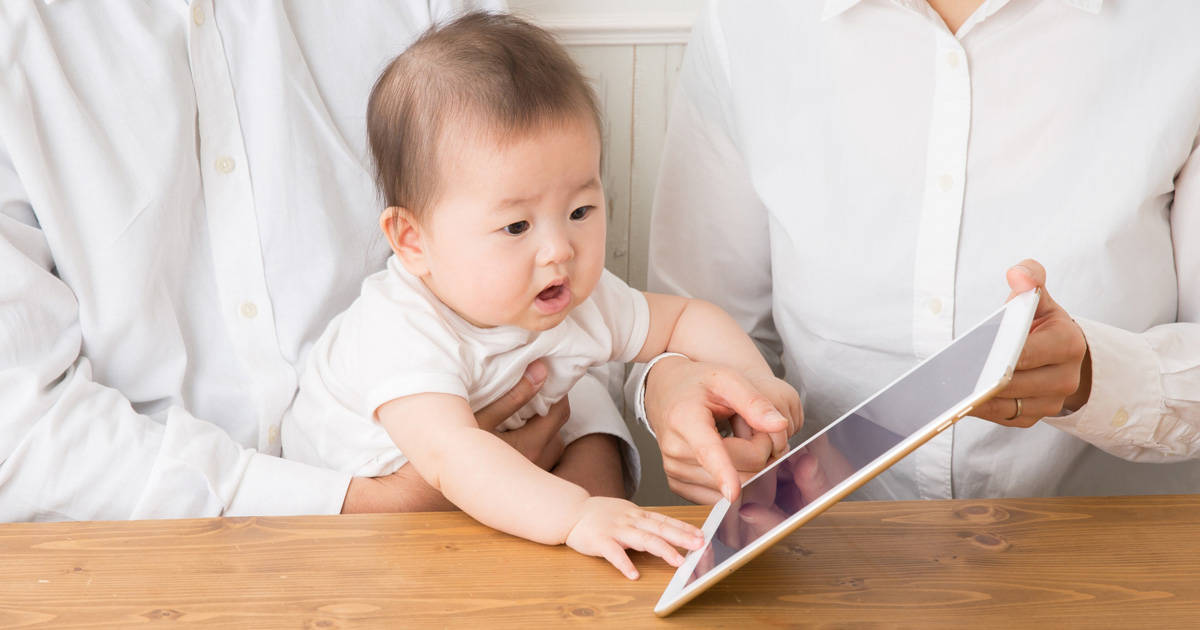 赤ちゃんが泣き止むアプリ5選。子育ての悩みはデジタルツールで解決しよう！