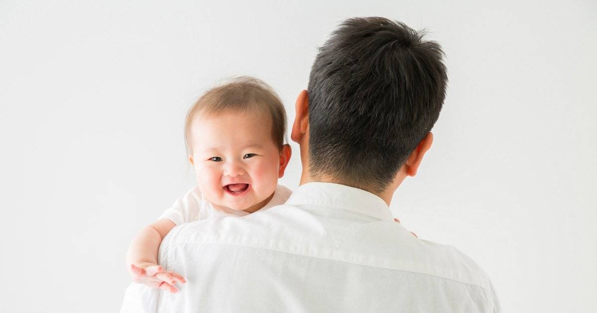 【助産師が解説】赤ちゃんが泣き止む抱っこの方法とは？