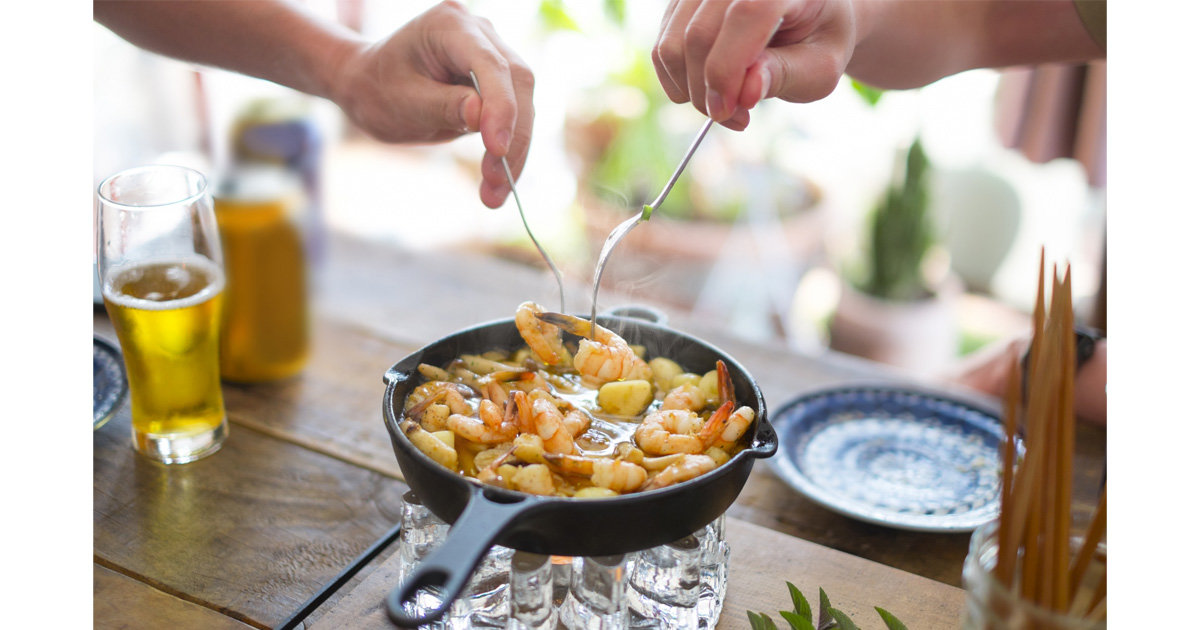 アウトドア気分を満喫！家の中で「おうちキャンプ」を楽しもう