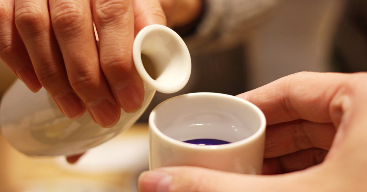 【晩酌アイデア集】夫婦の自宅時間を楽しく！家での晩酌を充実させる「宅飲み」アイデア集