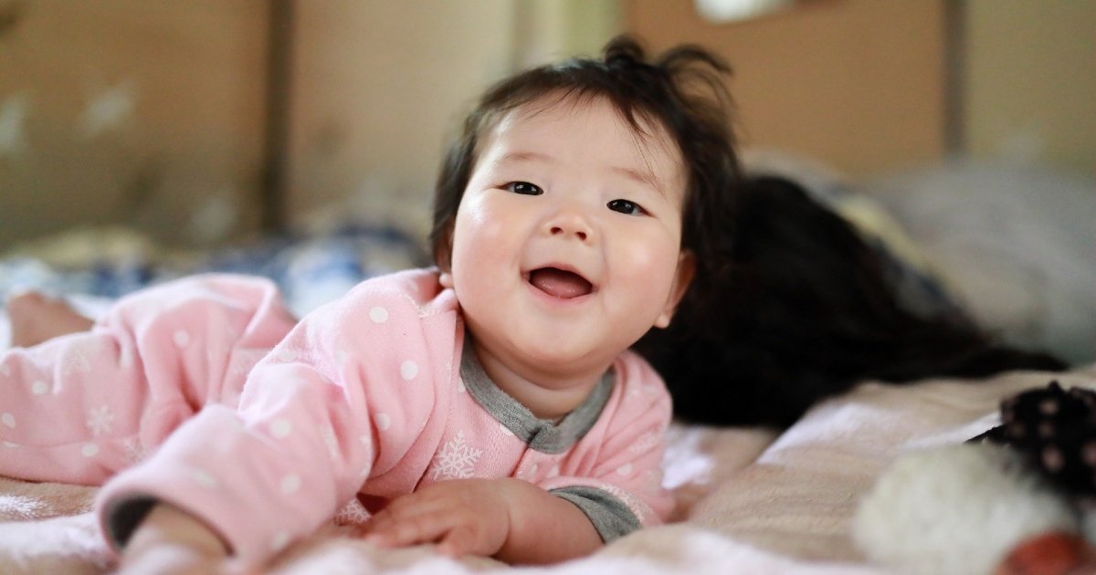 パパママの睡眠不足の原因にも。赤ちゃんが朝4時や5時に起きる「早朝起き」の解決方法