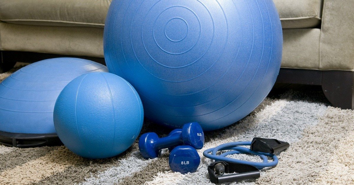 【#stayhomeを楽しむ】編集部が選ぶ、運動不足の解消にピッタリな運動器具4選