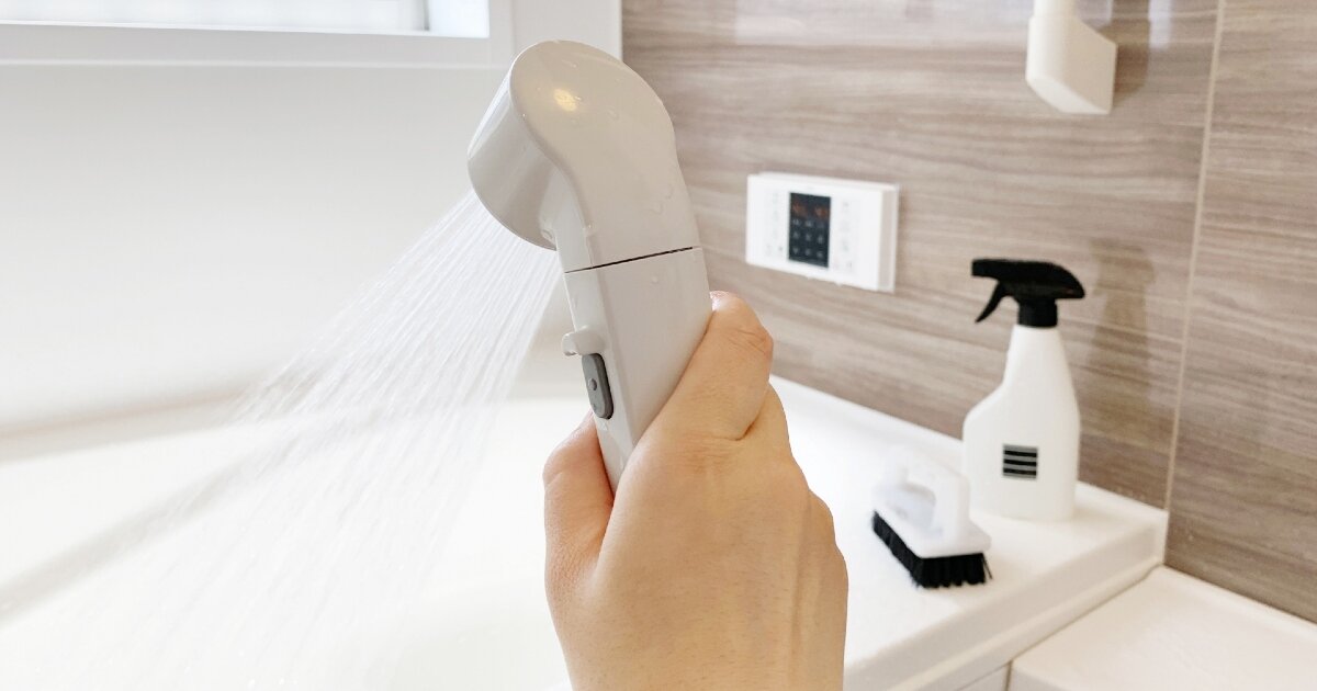 【お風呂場のカビ対策】梅雨シーズンは要注意！風呂場のカビ対策になる習慣と掃除方法（天井・壁・ゴムパッキン）