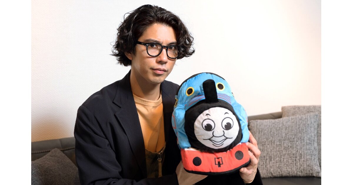 ゲスト声優として実感したトーマスの魅力とは？賀来賢人さんが『映画 きかんしゃトーマス おいでよ！未来の発明ショー！』の見どころと吹き替え秘話を語る