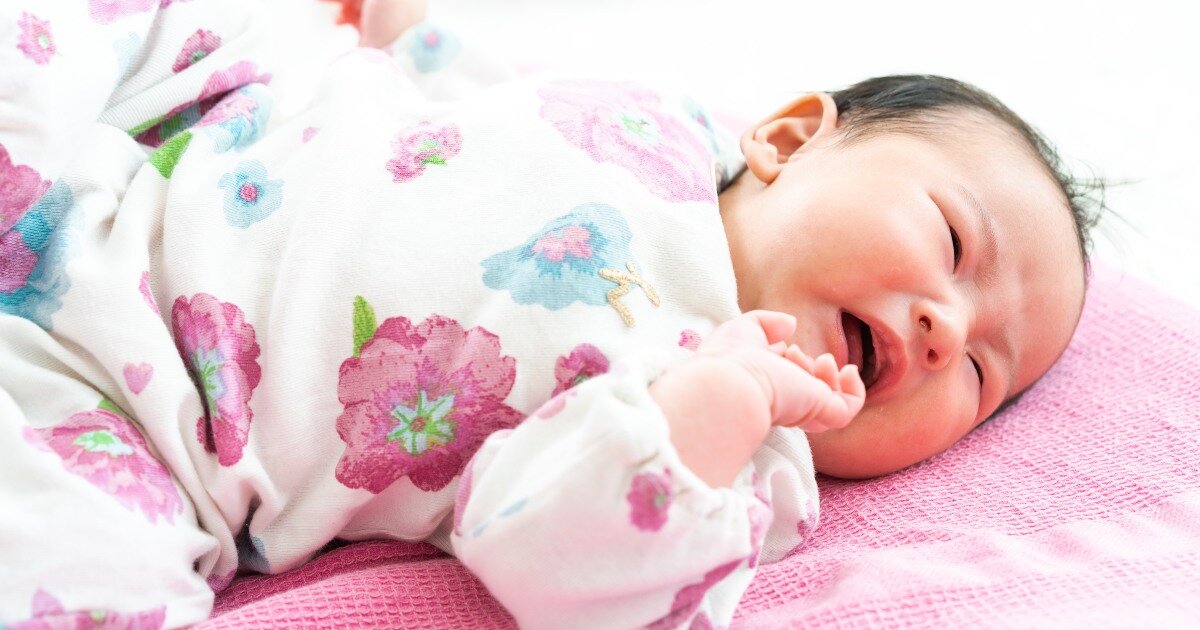 赤ちゃんが夜に寝なくなる…その原因は「睡眠退行」かも！
